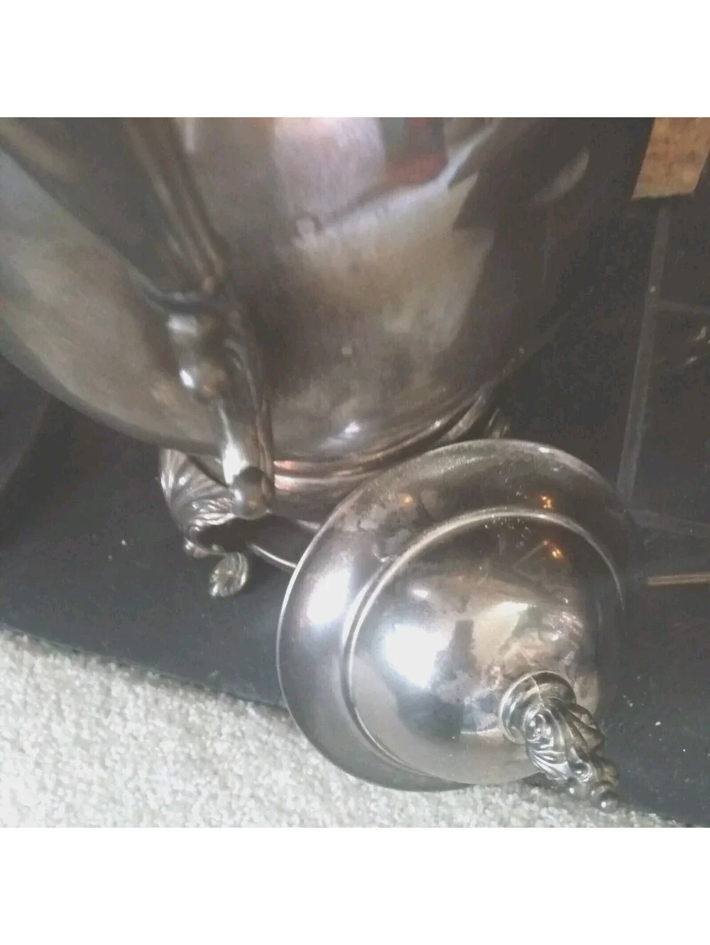 Vintage Silver plated Coffee Tea Urn Decanter Server Samovar Made in Indonesia.